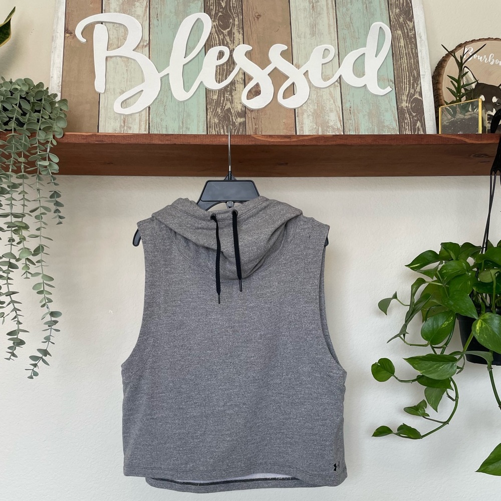 Under Armour | Cropped Sleeveless Terry Hoodie